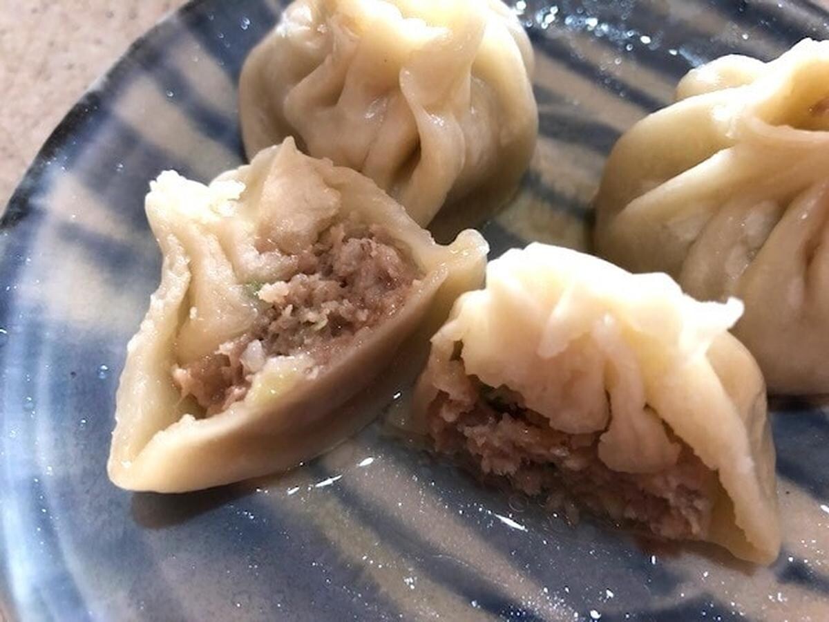 業務スーパー「鍋の具材にぴったりな食品」3選！人気の小籠包を抑えた1位は？