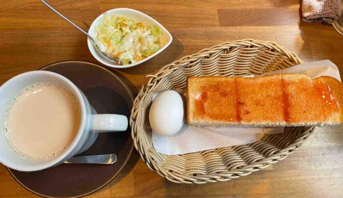 【コメダ珈琲店・星野珈琲店・上島珈琲店】のモーニングメニュー3社比較！時間や値段などはどう違う？