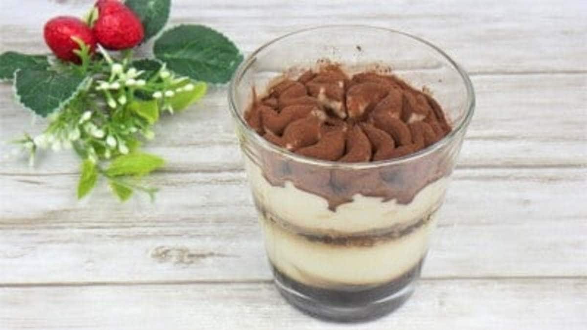 【コストコ】おすすめティラミス3種の値段や味・冷凍はできる？カップや大容量などクリスマスパーティーにぴったり