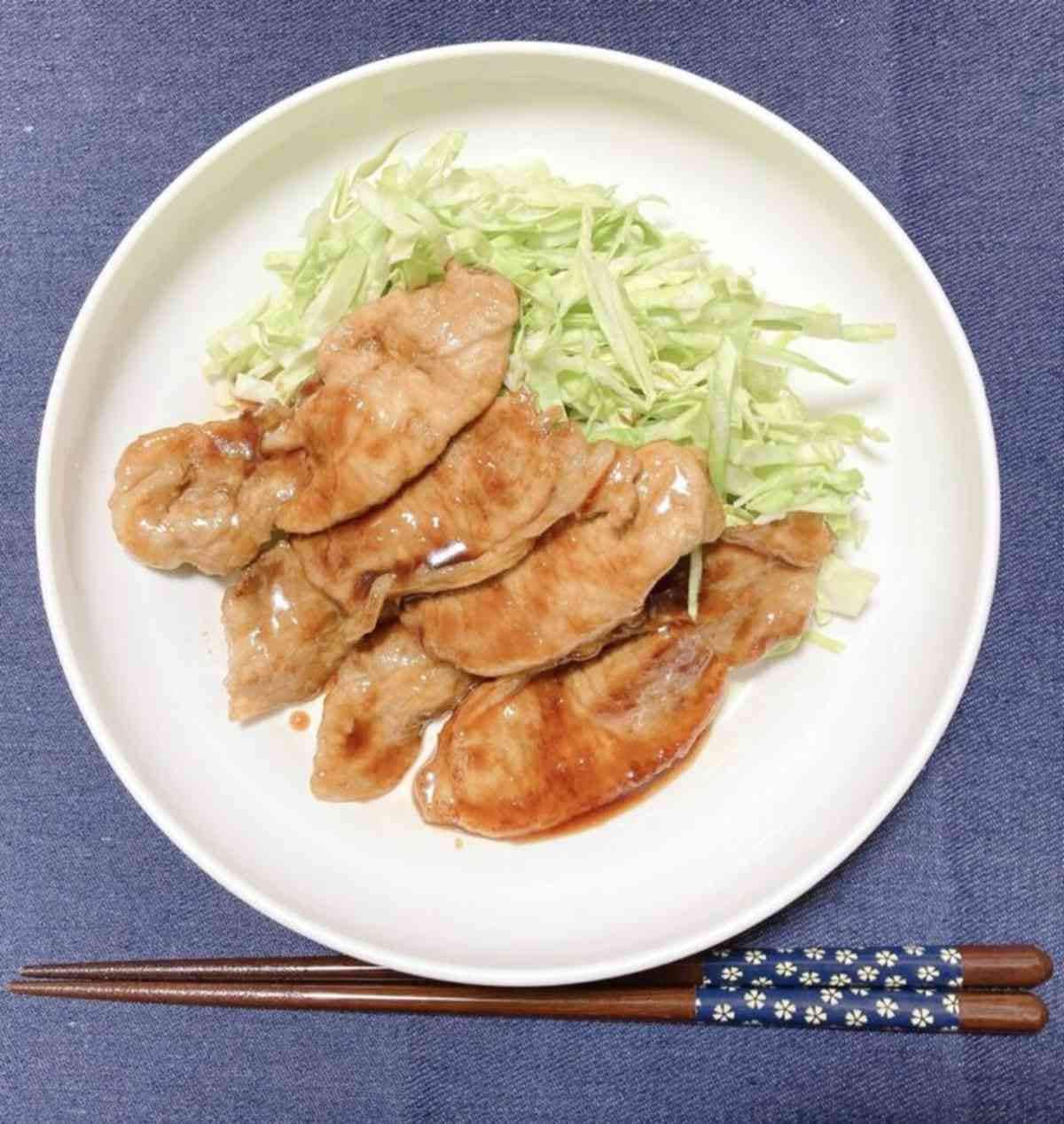 【時短で激ウマ！】生姜たっぷり！人気レシピ！豚の生姜焼きの作り方