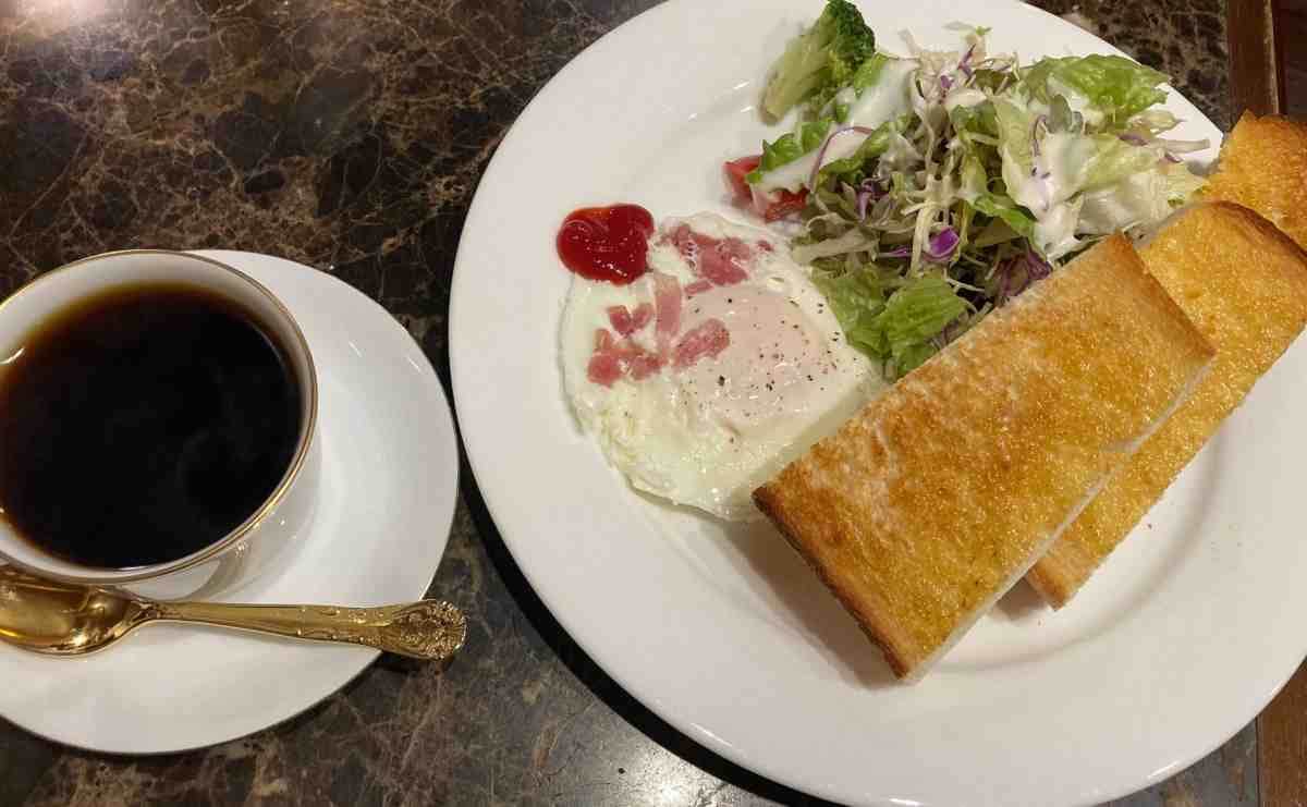 新宿のおすすめモーニング3選！時間やアクセスは？人気のカフェや喫茶店を紹介