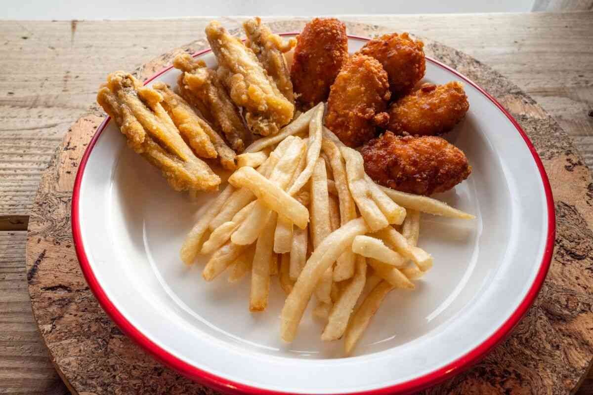 【ほっともっと】サイドメニューのおすすめは？唐揚げ・ナゲット・ポテト3種類を編集部が実食＆正直レビュー！