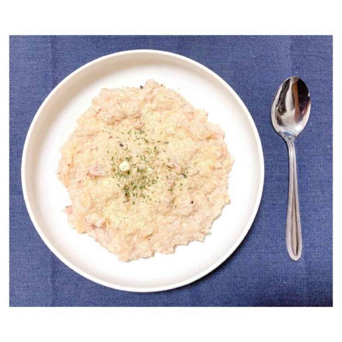 【人気レシピ】材料3つでできる！キムチーズリゾットの簡単な作り方とは