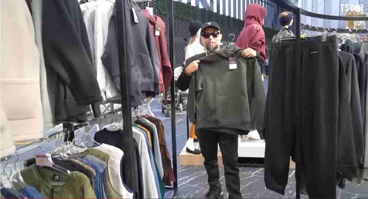 【ワークマン】ヘビーウェイト裏起毛フーディー（1500円）冬コーデの重ね着コーデに使える！