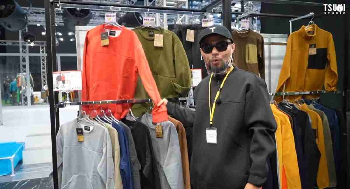 【ワークマン】エアロストレッチスウェットは裏起毛で防寒対策に◎動きやすいから冬のスポーツにも使える