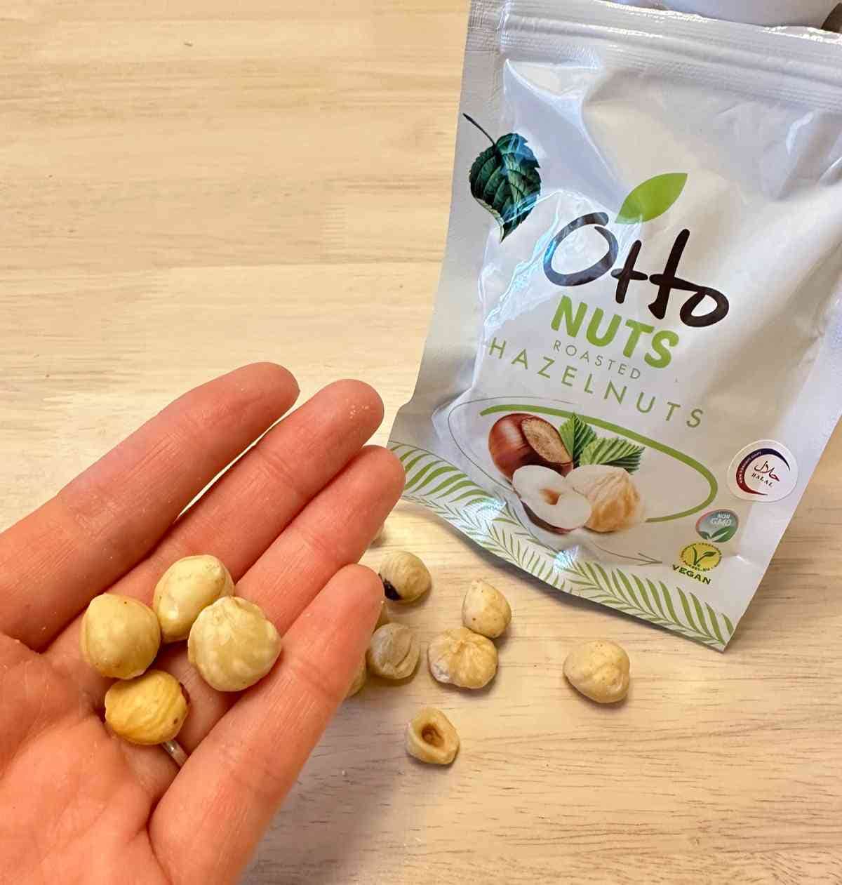 【業務スーパー】大人女子におすすめのお菓子ランキング！低糖質のナッツなど休憩や小腹が空いたときに◎