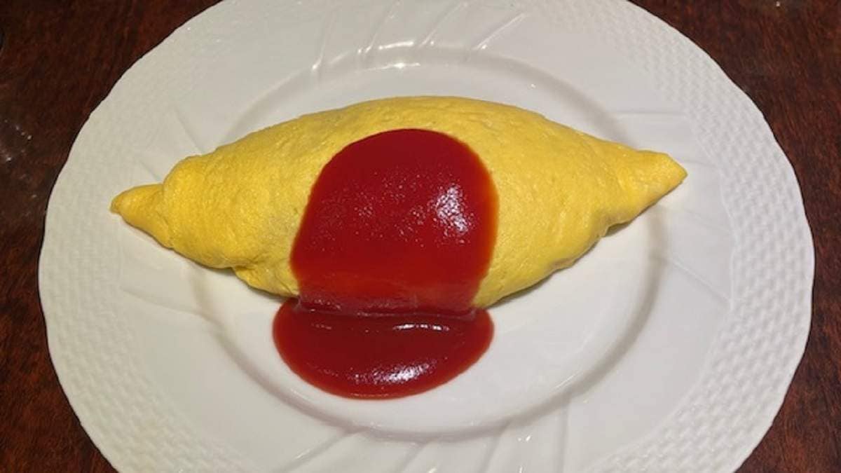 【星乃珈琲店】洋食屋さんのオムライスはランチにおすすめの王道メニュー！値段や味を実食レビューで紹介