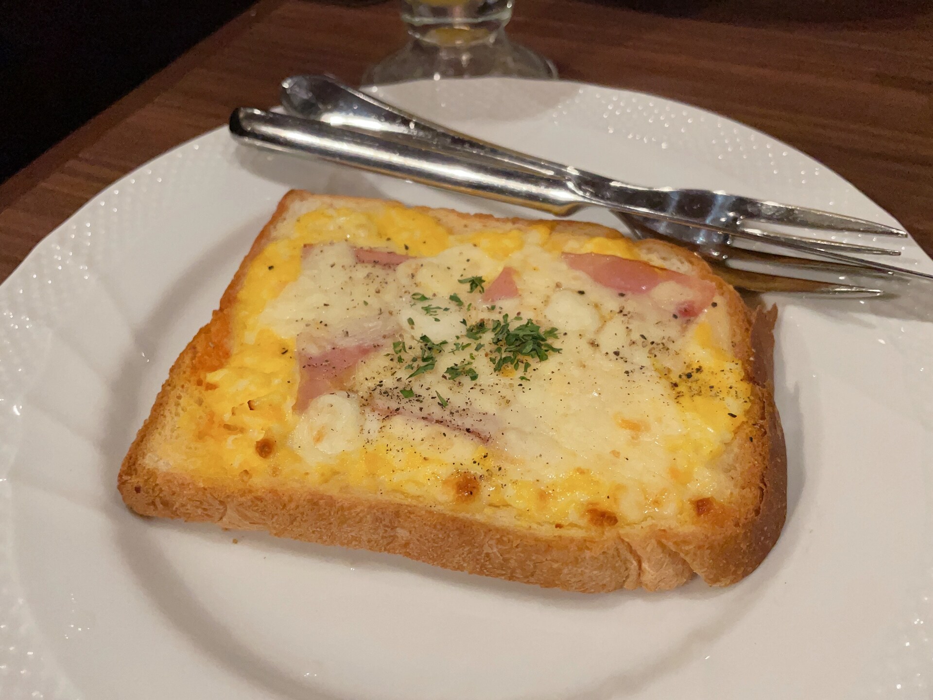 【星乃珈琲店】平日限定モーニングを楽しむなら「ハムチーズトースト」がおすすめ！カリふわ食感がたまらない！