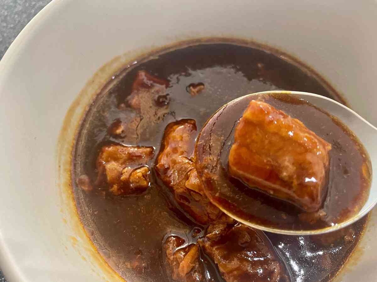 【デニーズ】の冷凍食品「和風ビーフシチュー」を解説！テイクアウトはできる？温め方や気になる味を実食レポ