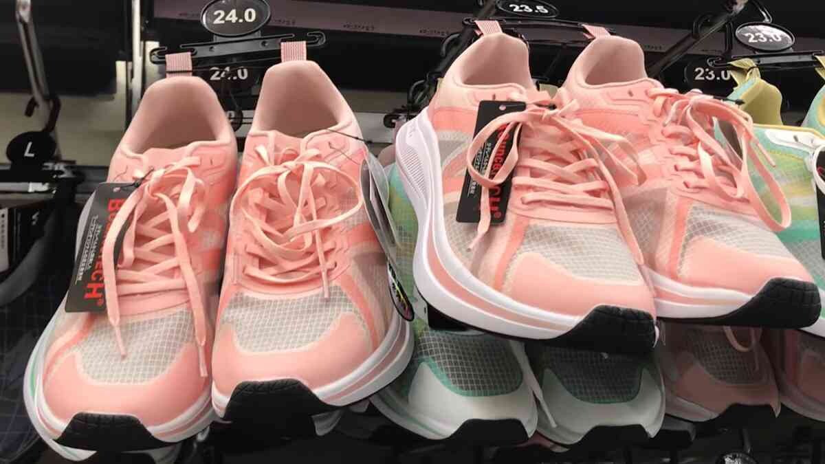 【ワークマン女子】ハイバウンスオーバードライブシューズにレディースサイズ登場！色はかわいい2種