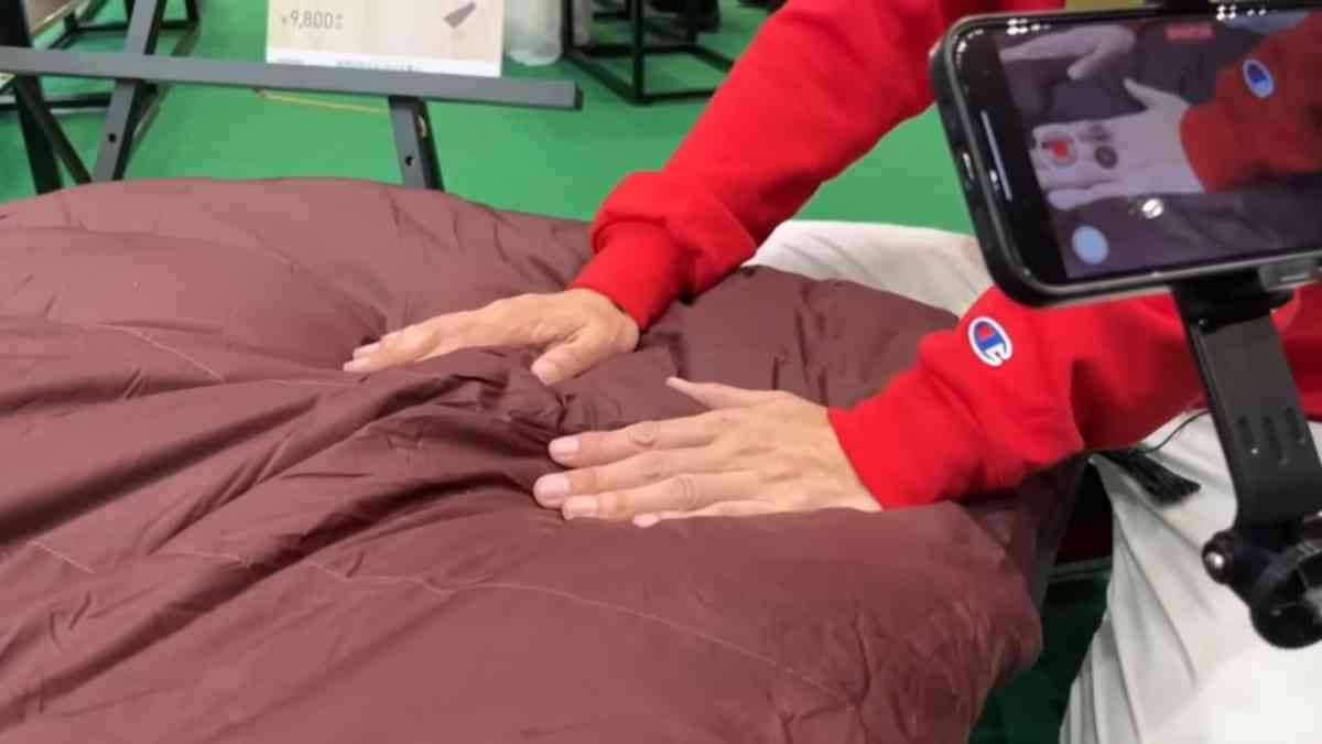 【ワークマン】新作ギア「エクストリームダウンシュラフ400」は3シーズン使える！ツーリングキャンプに◎