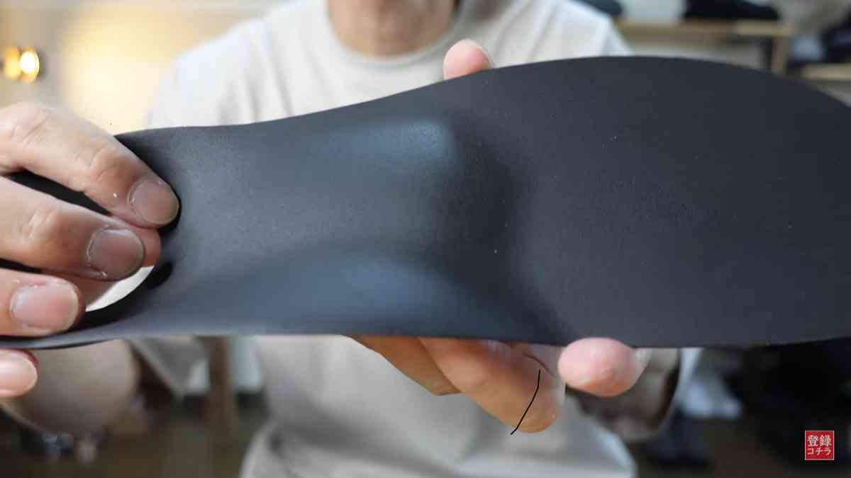 【ワークマン】靴の痛みや疲れが気になる人必見！リゲッタのインソール（980円）で足裏への負担を減らそう