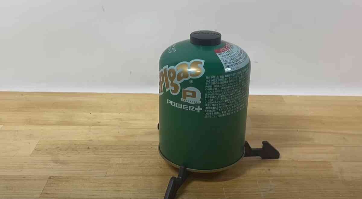 【100均】ベテランキャンパーが選ぶ110円の「アウトドアギア」3選！ソロキャンプに嬉しいコンパクトアイテム