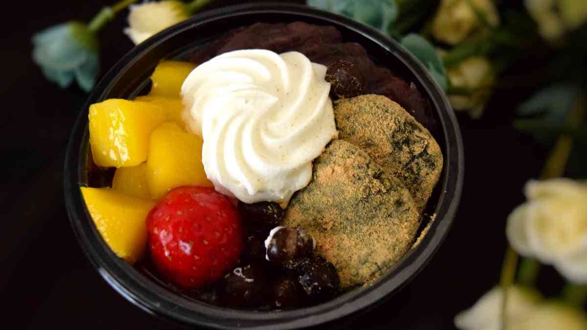 【シャトレーゼ】2024新作和スイーツ「抹茶わらび餅クリームあんみつ」は上品な苦味が良いアクセント！