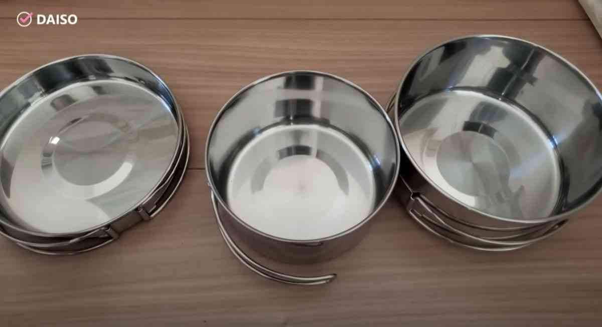 【ダイソー】アウトドア＆災害用に◎「クッカー3点セット」はお鍋とフライパンがコンパクトに収納できる神ギア