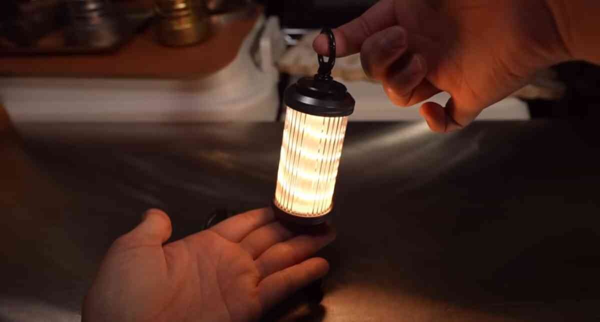 【soomloom】新作ランタンは夏キャンプにうれしい蚊よけ機能付き！調光できて4000円以下◎