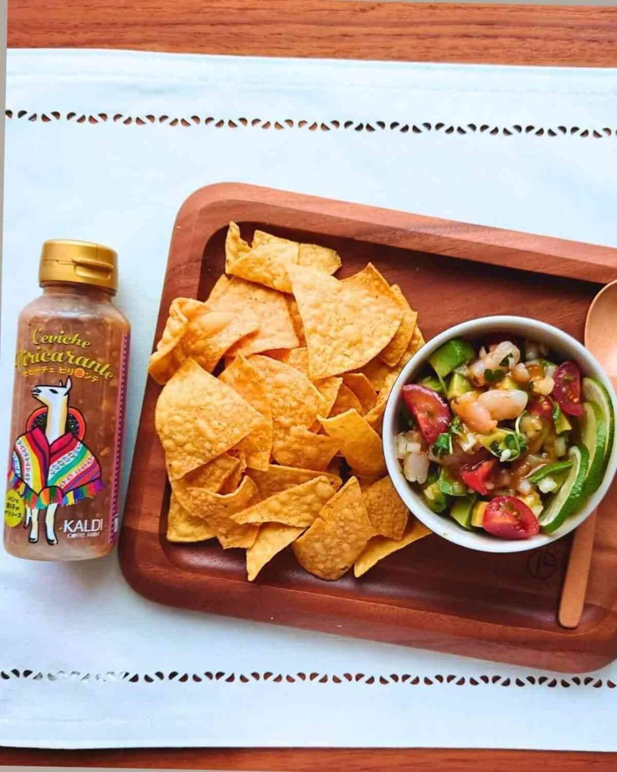 【カルディ】レモンと唐辛子のピリッと感が◎「セビーチェ ピリ辛ンテ」はマリネが簡単に作れるソース