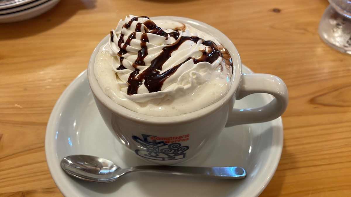 コメダの「お月見オーレ マロンショコラ」は秋の味覚「栗」を使ったカフェオーレ