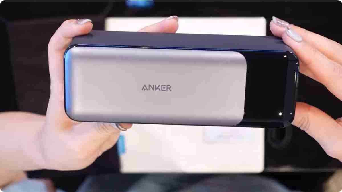 アンカー「Anker 737 Power Bank」は他社製品と比較しても便利なアイテム