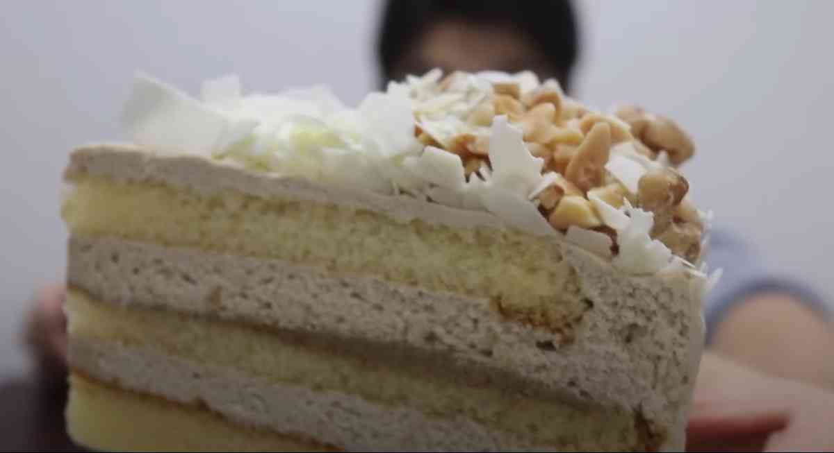 スタバの「ホワイトモカケーキ」