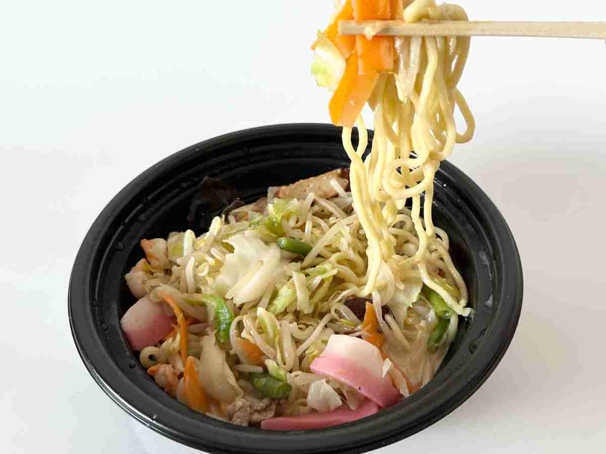 麺も野菜もたっぷり！シェアメニューにもおすすめ！