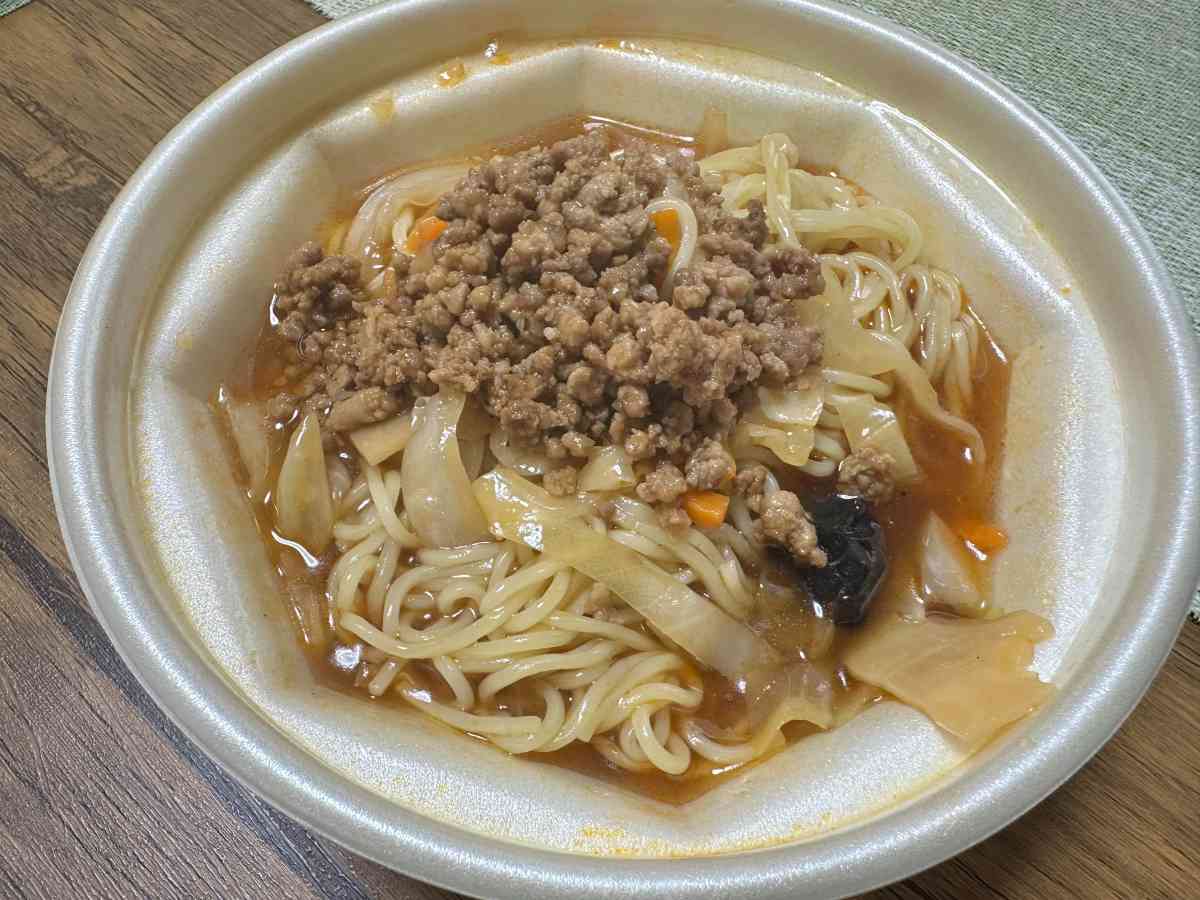 「酸辣湯麺」