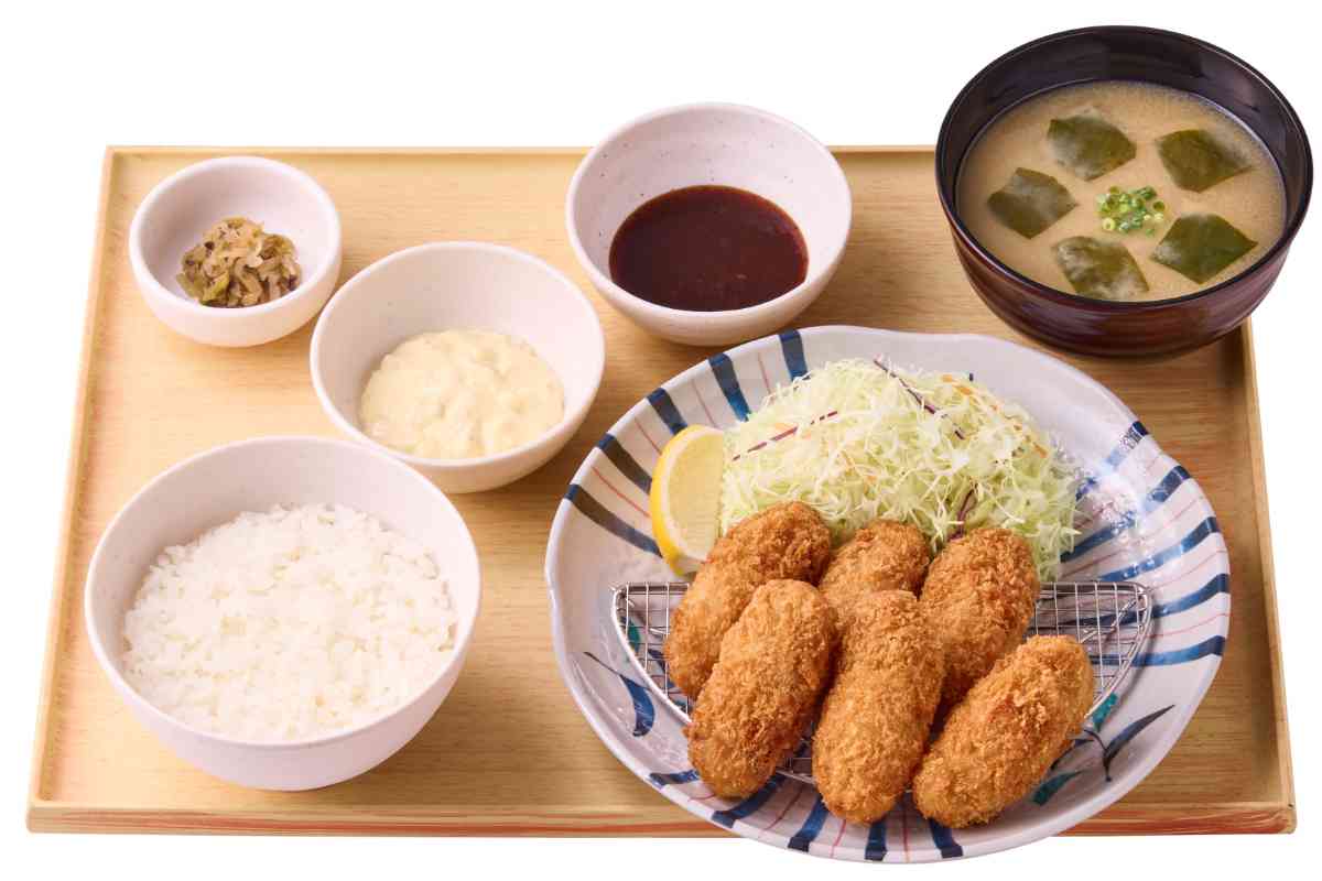 やよい軒の「かきフライ定食」