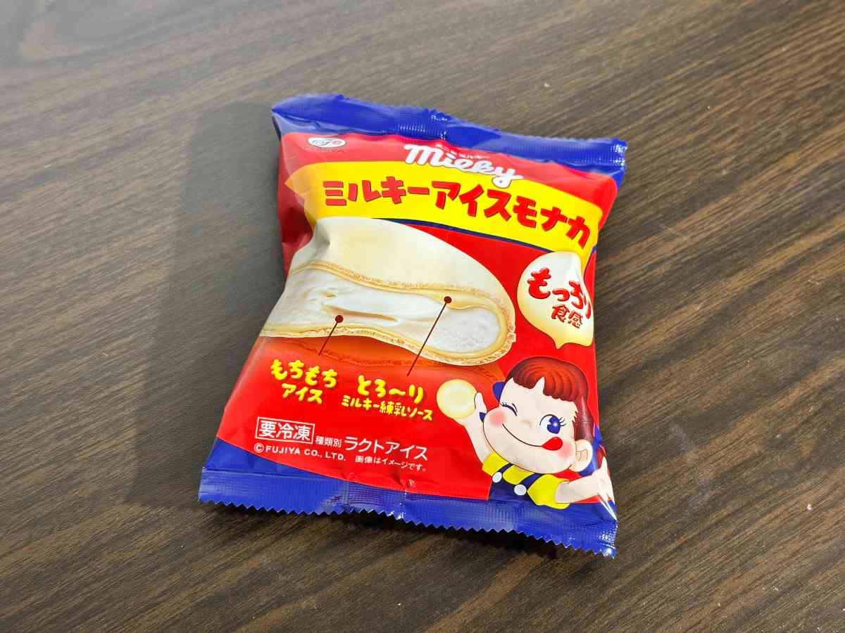 セブンイレブン限定の「不二家 ミルキーアイスモナカ」