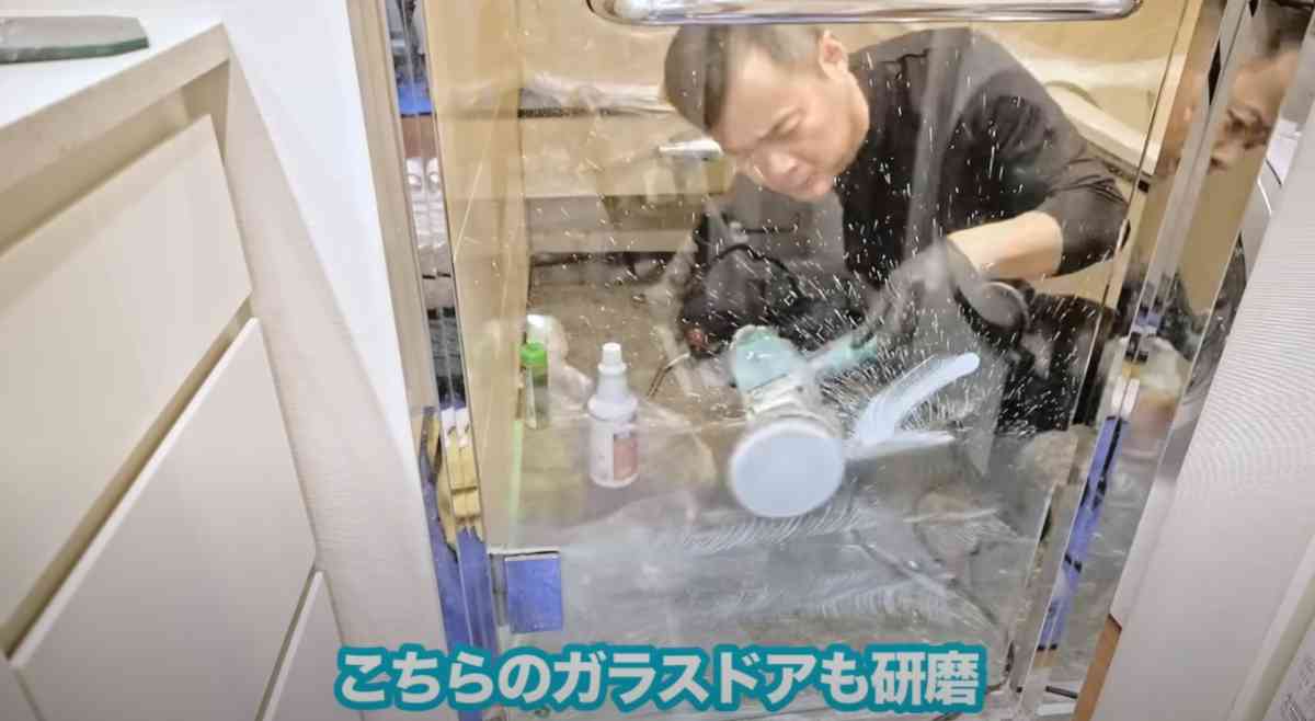 浴室の鏡・窓ガラスの水垢掃除