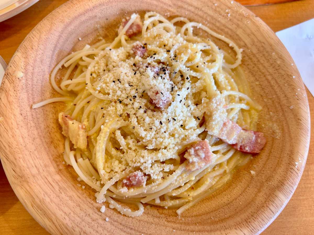 パスタソースに卵を使用した新「カルボナーラ」