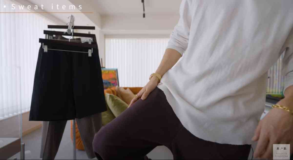 ユニクロの「スウェットワイドパンツ」