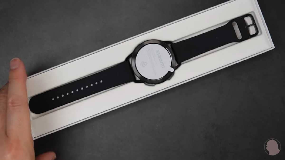 「Xiaomi Watch S3」は説明書も付属!外観はよりスタイリッシュに進化