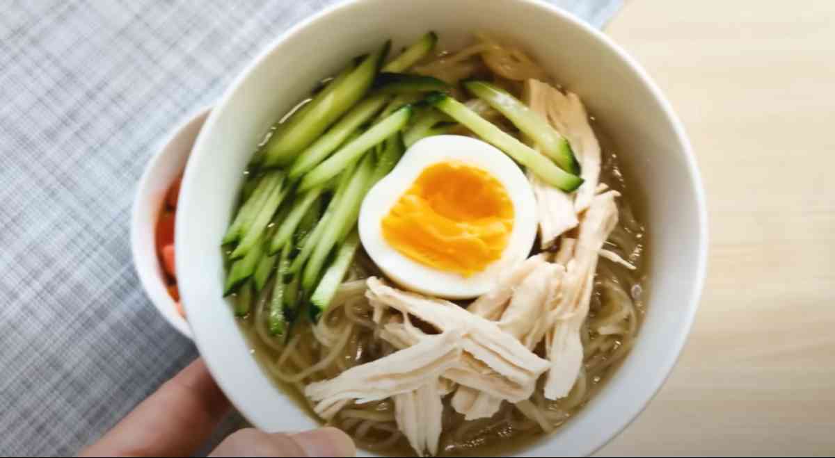 業務スーパーの「ゆず冷麺」