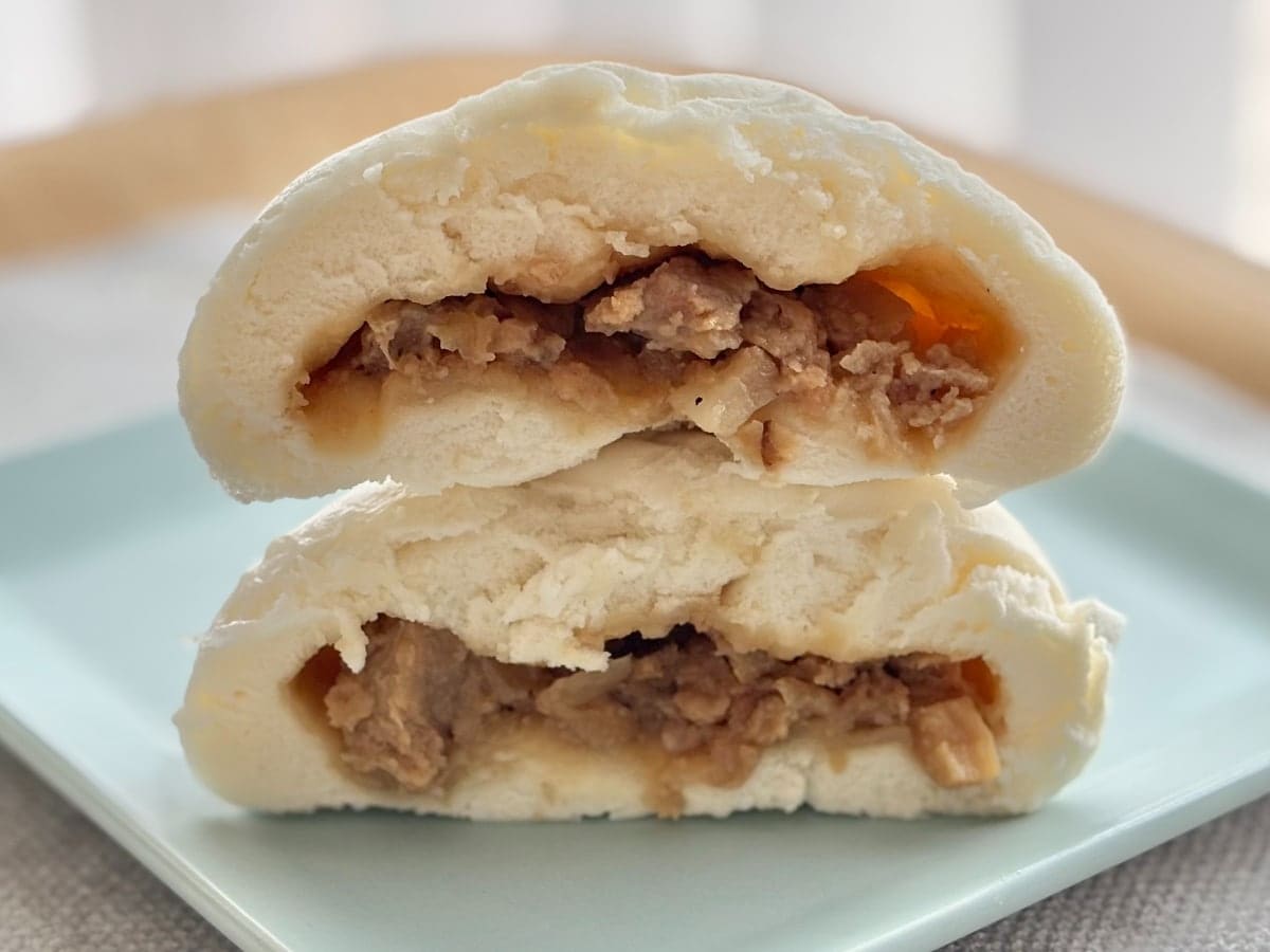 ローソンの「肉まん」断面