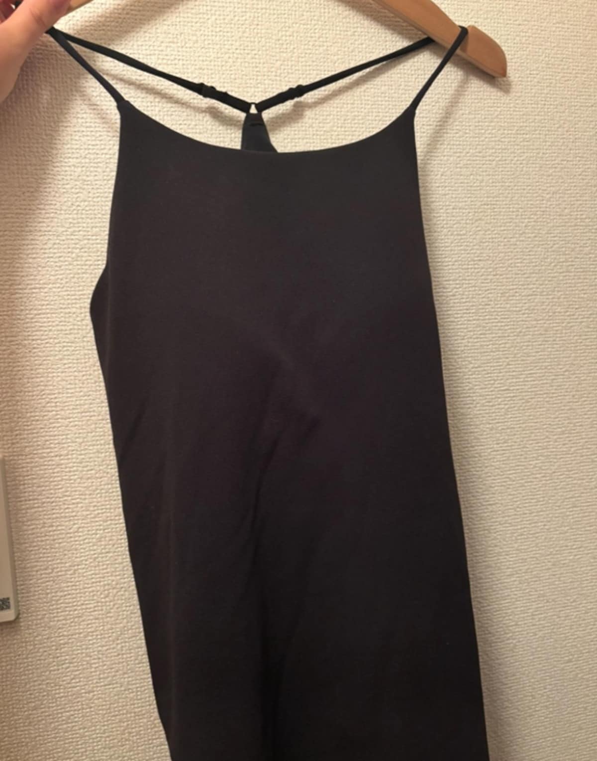 ユニクロの「クレープジャージーブラキャミソール」