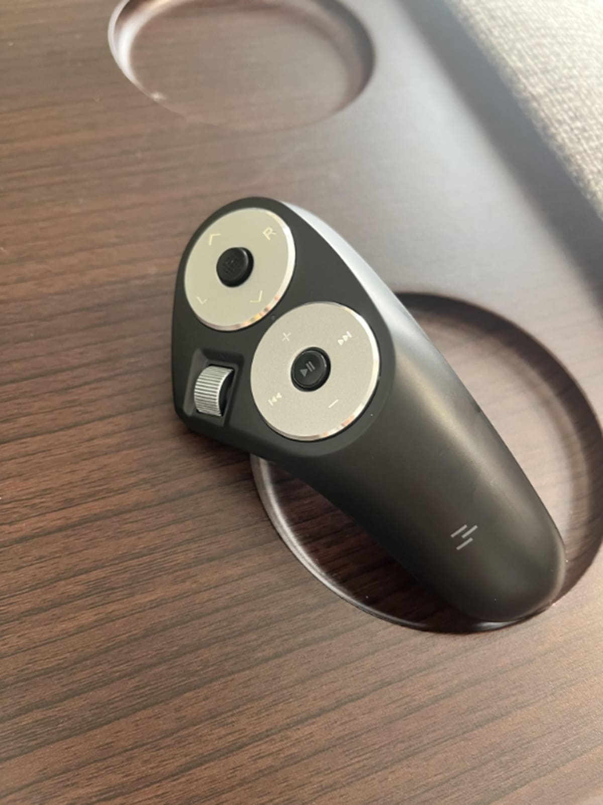 サンワダイレクトの「空中マウス」