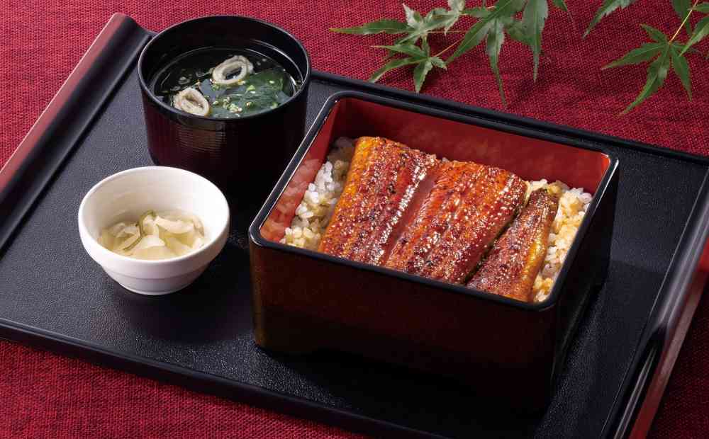 うな重(吸い物・漬物付き)