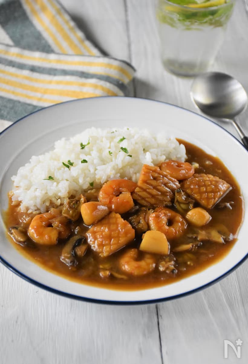調理時間20分!旨味たっぷりお手軽「シーフードカレー」