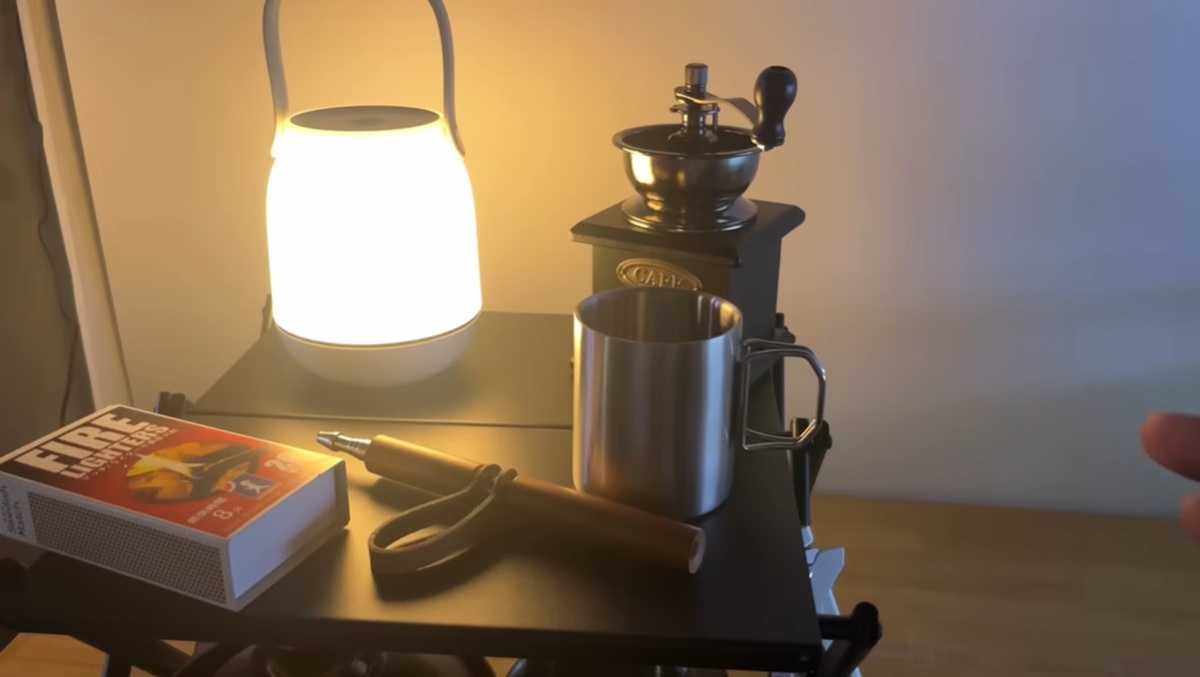 ニトリ「LEDランタン」はテーブルライトにぴったり！