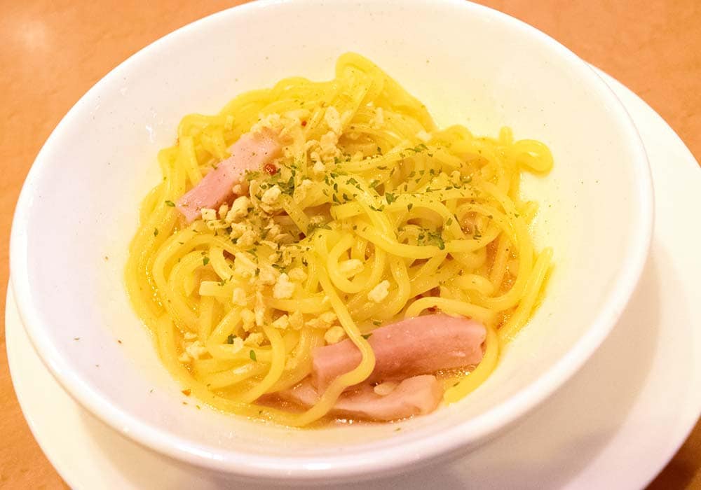 おすすめメニュー2:ペペロンチーノ〔ハーフ〕