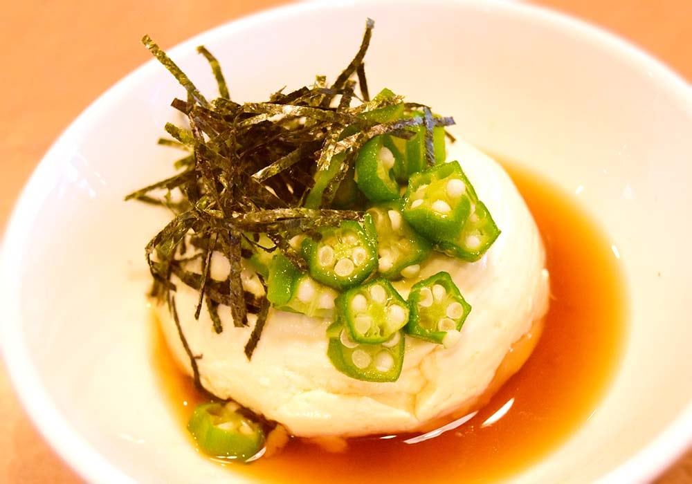 おすすめメニュー1:さっぱり冷ややっこ