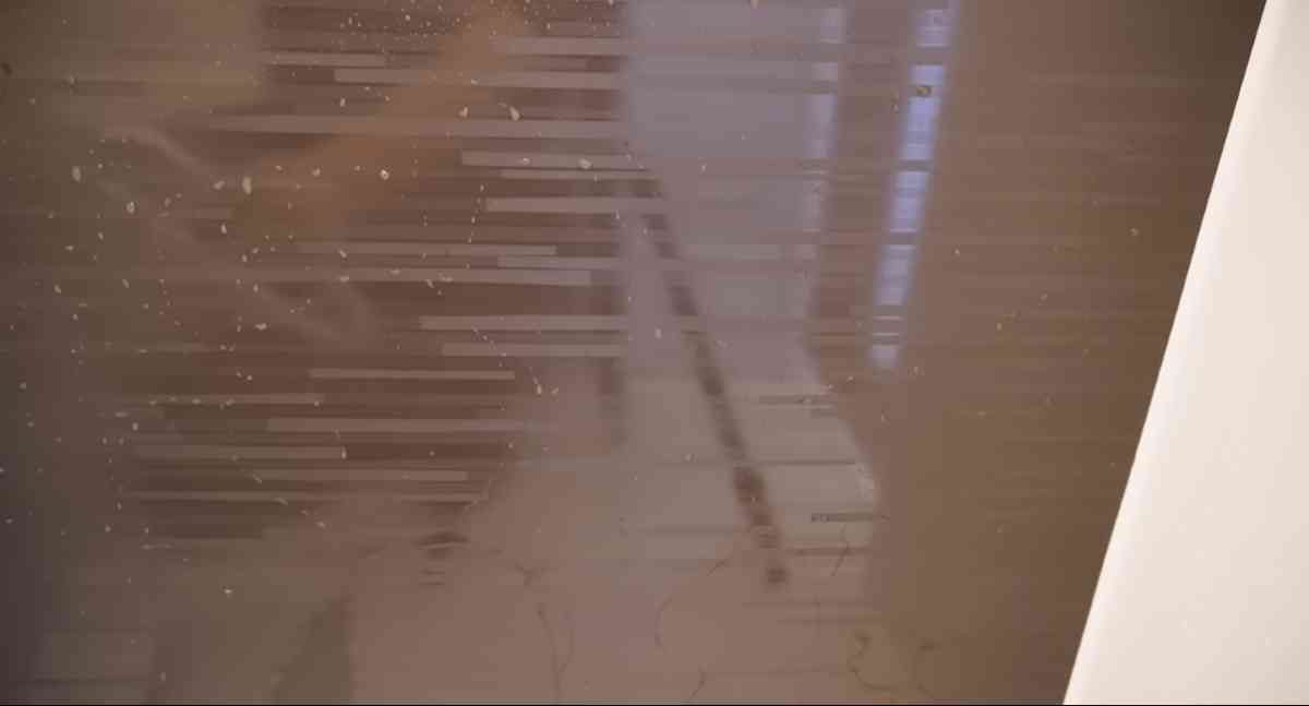 浴室の水垢掃除