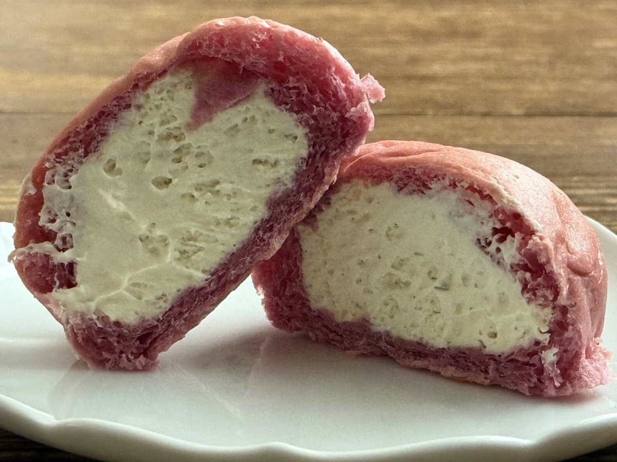 ローソン「冷やしクリームパン おいもホイップ」紅はるかの優しい甘さと塩味パンがベストマッチ