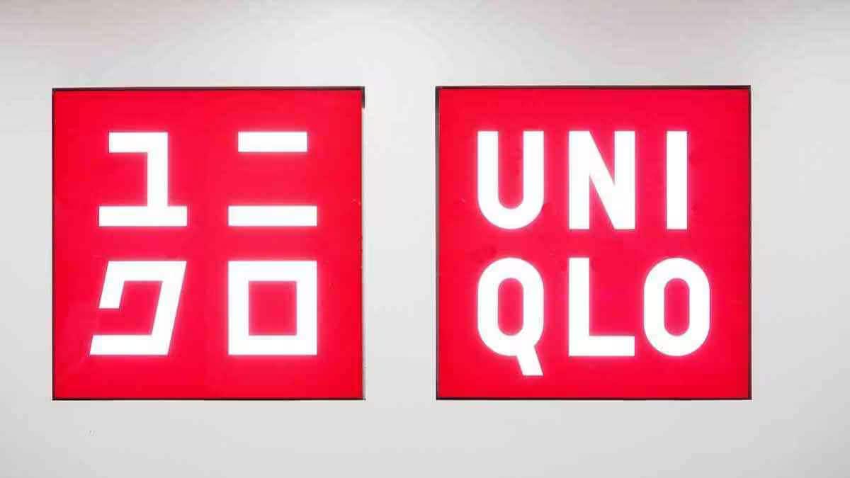 【ユニクロ最強】色違い必至！仕事もOKな「スマートアンクルパンツ」は洗濯耐久性も◎