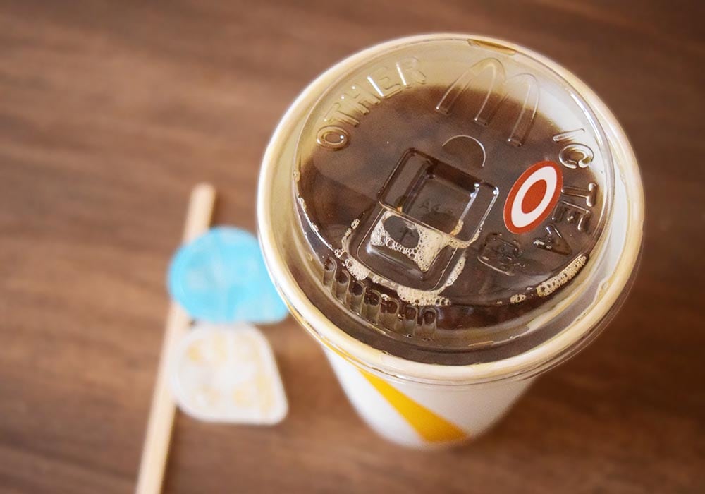 「プレミアムローストアイスコーヒー」をお持ち帰り