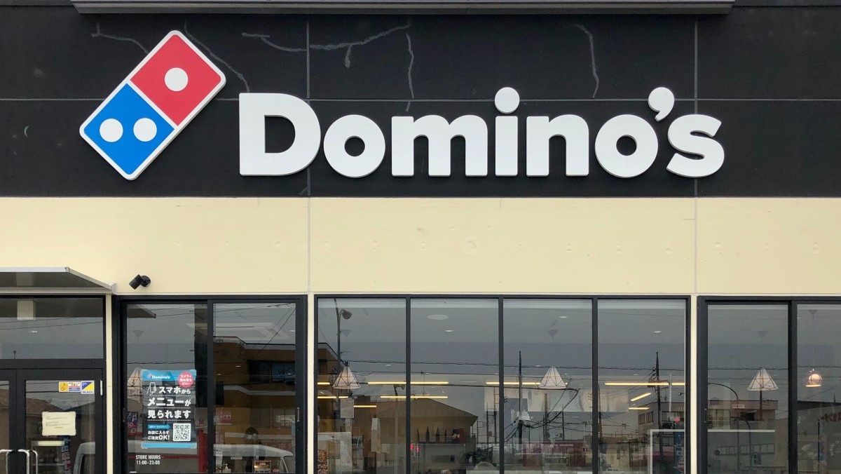 【ドミノ・ピザ】おすすめピザ・サイドメニューのランキング1位はどれ？お得な半額情報も紹介！