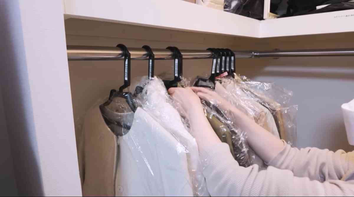 衣替えとクローゼットをすっきりさせる「捨て活」