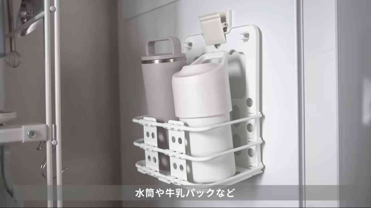 ダイソーの「折り畳み式ランドリーバスケット」