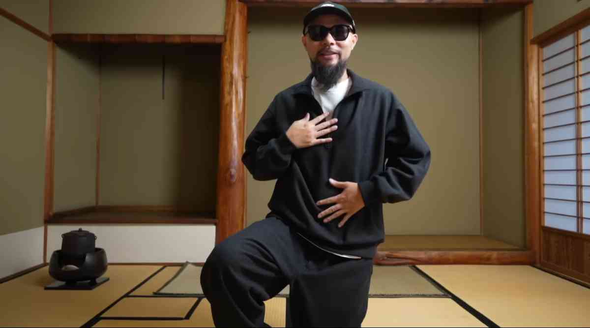 ユニクロの「ブラッシュドスウェットハーフジップシャツ」