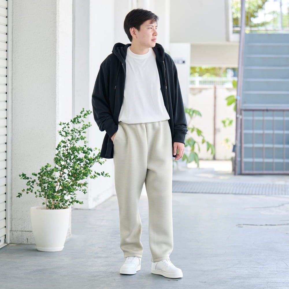 3位：ワークマン「ダブルフェイステーパードストレッチパンツ」